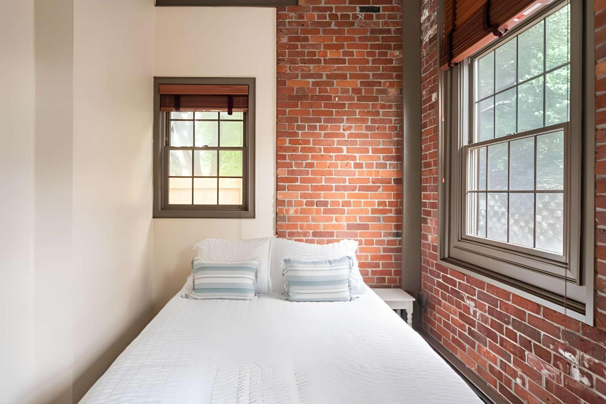 Jennifer'S Riverfront Foundry Apartment Downtown Providence Exteriör bild