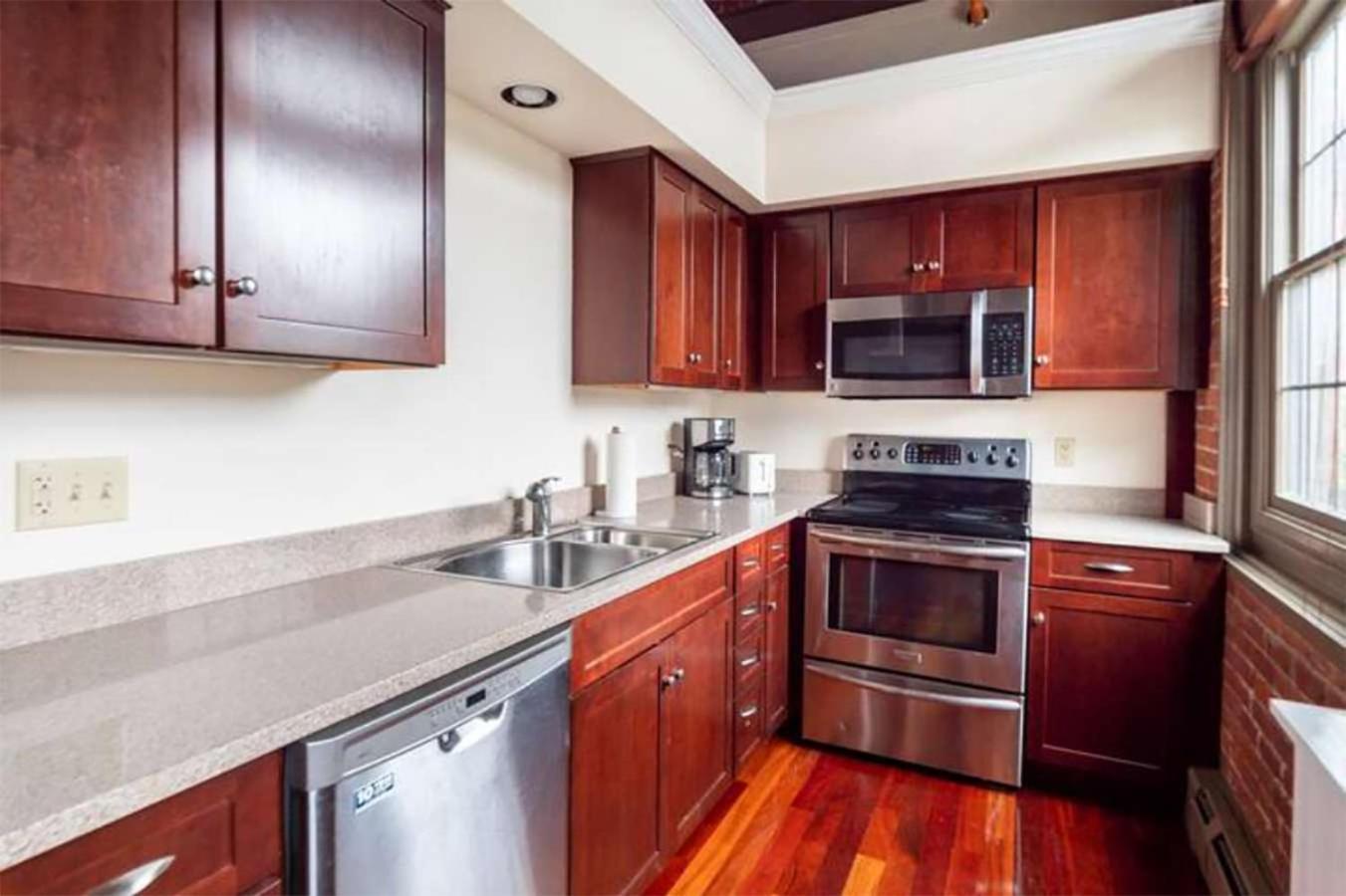 Jennifer'S Riverfront Foundry Apartment Downtown Providence Exteriör bild